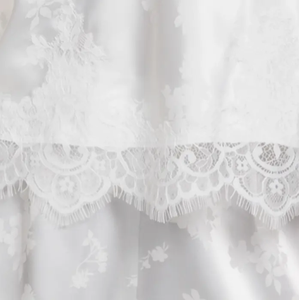 Nouvel ensemble de pyjama deux pièces en dentelle blanche sexy et confortable de style français pour femmes, vêtements de détente en satin jacquard - Product Image 4