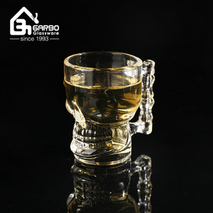 GARBO 55ml Crânio Cabeça de Vidro Shot Caneca com Osso Handle - Product Image 3