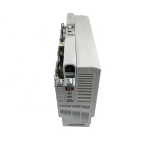 E94AMHE0324 ไดรฟ์ 3.2 กิโลวัตต์ 400 โวลต์ |   มาตรฐาน IP65 |   แรงบิด 10 นิวตันเมตร สำหรับหุ่นยนต์/CNC EtherCAT และ PROFINET - Product Image 2