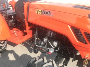 Tracteur agricole 4x4 de 25 CV certifié CE, mini, avec moteur 3 cylindres, multifonctionnel, à vendre - Product Image 1