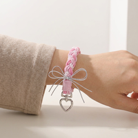 Porte-clés en corde de coton tressée artisanale avec fermoir cœur plaqué or, sangle de téléphone, bijou, breloque de sac tissée pour clés