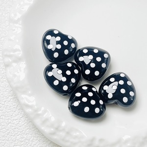 Cuentas de Corazón con Pintura Acrílica Efecto Goteo de Aceite y Puntos, Materiales para Cuentas Hechas a Mano, Accesorios de Joyería para Cadenas de Teléfono y Colgantes de Bolso DIY - Product Image 5