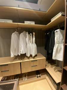 Armoire intégrée de vestiaire sur mesure au design moderne pour chambre à coucher, hôtel, villa, atelier, meubles pour toute la maison - Product Image 5