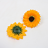 QY Großhandel Blumendekoration für Zuhause Geschenk Floristik Handgemachte Bouquet-Materialien 8,5cm Künstliche Duftende Blumenseife Sonnenblumenkopf