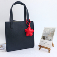 Cuir PU mignon fleur gonflée sac breloques sac à main pendentif breloque suspendu voiture décoration cuir breloque porte-clés cadeaux