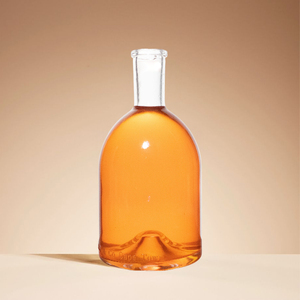 <span class=keywords><strong>Bouteille</strong></span> <span class=keywords><strong>de</strong></span> boisson en verre en forme d'ours personnalisée <span class=keywords><strong>bouteille</strong></span> <span class=keywords><strong>de</strong></span> liqueur en verre vide bouchon en liège <span class=keywords><strong>bouteille</strong></span> <span class=keywords><strong>de</strong></span> boisson <span class=keywords><strong>alcool</strong></span> vodka spiritueux - Product Image 5