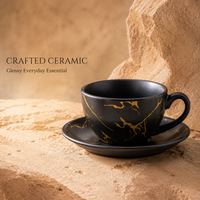 Ensemble tasse et soucoupe à latte en céramique texturée motif pierre pour présentation professionnelle du café, commandes de couleurs personnalisées, achats en gros