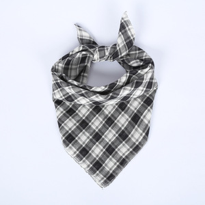 Serviettes classiques pour animaux de compagnie <span class=keywords><strong>Treillis</strong></span> Chien Bandanas Collier de chien en polyester - Product Image 6