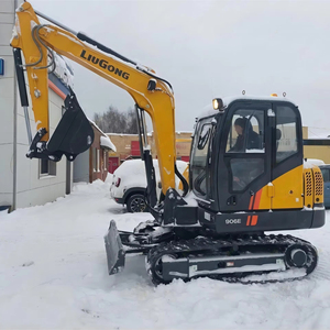 Mini-excavatrice sur chenilles de 6 tonnes 906E avec moteur, pompe et boîte de vitesses - Haute efficacité pour la construction et l'agriculture - Product Image 1