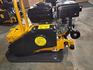 71Kg 80Kg 86Kg बड़ी पानी की टंकी पेट्रोल इंजन संचालित मिट्टी कम्पेक्टर प्लेट मशीन हिल के लिए थाली कम्पेक्टर बिक्री - Product Image 3