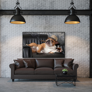 M. Dog allongé <span class=keywords><strong>sur</strong></span> le canapé et dégustation de vin poster photo Home chambre chambre d'enfant décoration animal peinture <span class=keywords><strong>sur</strong></span> toile - Product Image 4