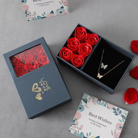 Juego de Embalaje de Regalo Ecológico SEEWIN con 6 Rosas Rojas, Incluye Bolsa de Regalo de Papel y Tarjeta de Felicitación
