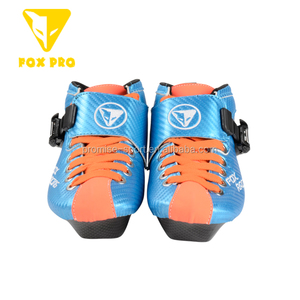 Nouvelle conception chaude bonne enfants roller course bottes carbone roller pour enfant - Product Image 5