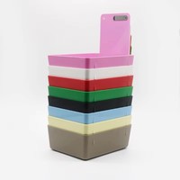 Boîte de rangement portable en plastique coloré sur mesure pour appareils orthodontiques et aligneurs dentaires, idéale pour les voyages (vente en gros)