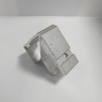 Support d'angle durable Tengshuo, design moderne, connecteur de fenêtre et de porte en alliage d'aluminium réglable, installation facile par vis, garantie 1 an