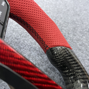 Volant de direction personnalisé en cuir et fibre de carbone de style sportif, fabriqué à la main pour Camry/SE/XSE de 8e génération/2018-2022 - Product Image 4