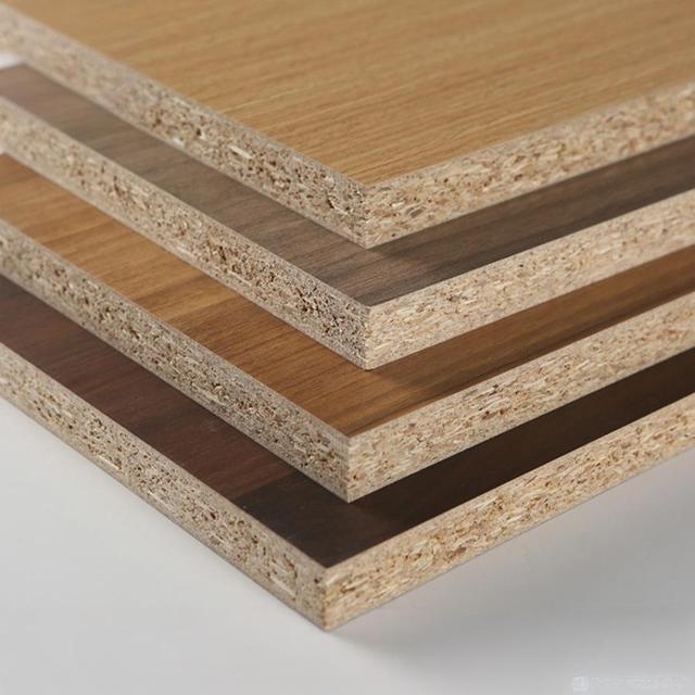 Melamine E1 Particle Board 16mm 18mm Plywood Particle Board with Melamine Surface Chip Board for Desk Table Furniture