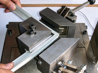 Machine à souder manuelle facile à utiliser pour les joints de porte de réfrigérateur