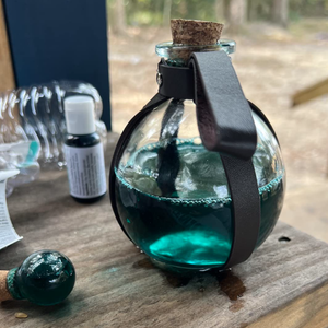 حامل زجاجة جرعة المعالج الزخرفية ، الدعائم الجلدية الساحرة ، حزام الحافظات الزجاجية لجميع الهالوين - Product Image 3