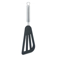 Vente en gros de spatules à trous en plastique durable avec manche en acier inoxydable, accessoires de cuisine