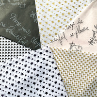 Emballage floral de 17g: points/lettres à motifs d'étoiles sur papier clair, copie fraîche et papier de soie. Vente en gros disponible.