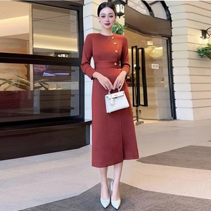 XXXL <span class=keywords><strong>robe</strong></span> <span class=keywords><strong>moulante</strong></span> 2024 automne hiver Cocktail fête femmes gros bouton déco à manches longues Midi marron <span class=keywords><strong>kaki</strong></span> <span class=keywords><strong>robe</strong></span> Occasion spéciale - Product Image 1