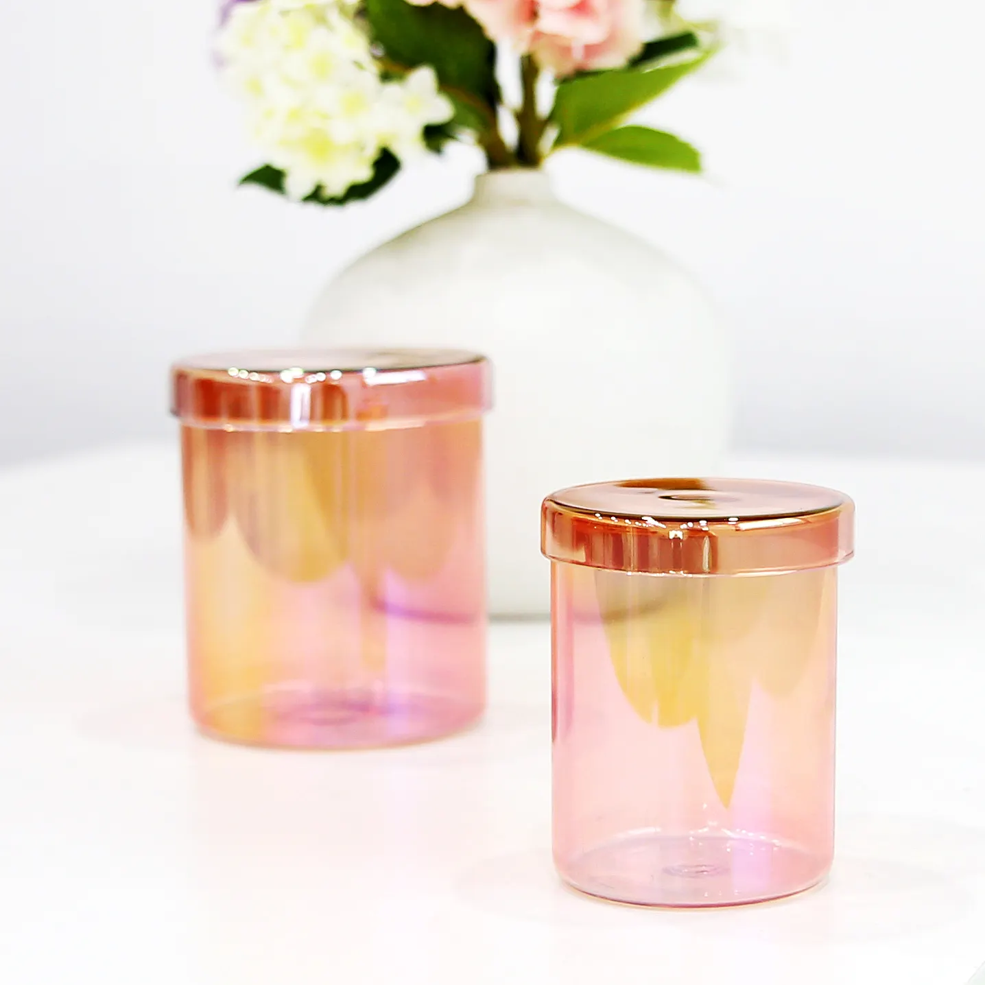 مخصصة عالية الجودة الفاخرة قوس قزح الملونة الوردي تزيين وعاء شمعة زجاجي مع غطاء زجاجي