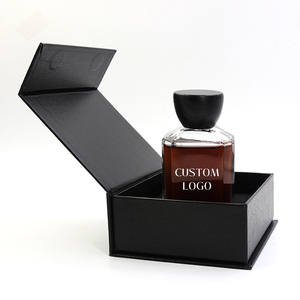 Botella de Perfume de Vidrio Transparente Irregular de Lujo Personalizada de Oriente Medio, 30ml, 100ml, 50ml, 20ml, con Pulverizador y Tapa Dorada - Product Image 3