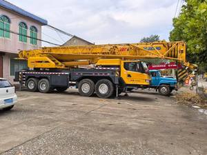 Grue sur chenilles d'occasion XCM-G XCT800 80 tonnes avec moteur, boîte de vitesses et PLC, prête à être expédiée, fabricant chinois, excellente efficacité de levage, longue portée - Product Image 5
