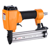 Agrafeuse pneumatique Fine 7116 /421 pour la décoration de meubles