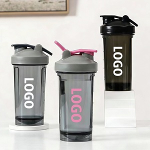<span class=keywords><strong>Bouteille</strong></span> <span class=keywords><strong>de</strong></span> shaker à protéines personnalisée avec logo 500 ml 700 ml avec boule métallique, gobelet <span class=keywords><strong>de</strong></span> shaker transparent, <span class=keywords><strong>bouteille</strong></span> <span class=keywords><strong>de</strong></span> mélange <span class=keywords><strong>de</strong></span> poudre <span class=keywords><strong>de</strong></span> protéines pour la salle <span class=keywords><strong>de</strong></span> sport et l'entraînement - Product Image 1