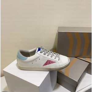 Zapatos Casuales de Piel de Oveja de Primera Calidad, Estilo Diseñador de Lujo, Retro con Lentejuelas y Cordones, Diseño para Caminar, Adecuados para la Moda Ejecutiva - Product Image 2