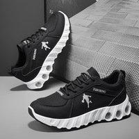 Chaussures de course légères et confortables pour hommes, tendance été, grandes tailles, baskets décontractées à lacets, exportation à l'étranger