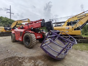 Chariot télescopique d'occasion avec grappin à bois, moteur puissant, entretien facile, faible nombre d'heures de fonctionnement, prêt à être expédié, vente flash - Product Image 4