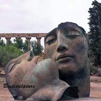 Décoration extérieure Coulée de bronze Demi-visage d'homme Art moderne Grand jardin Sculpture en cuivre