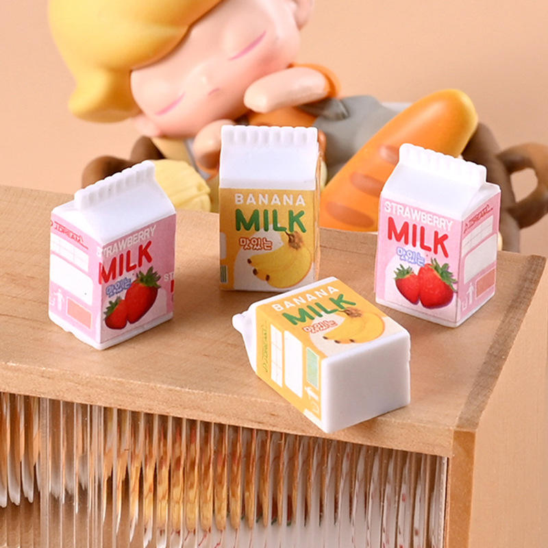 1/12 Dollhouse Miniature Strawberry Banana Milk Bottles Mini Drink