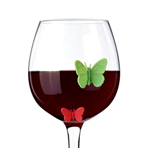 Marqueurs de verres à vin en silicone jetables, écologiques, mignons et populaires, en forme de papillon, avec design de couleur personnalisé pour fêtes et bars - Product Image 3