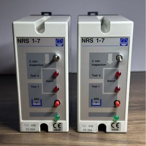 ตัวควบคุมระดับน้ำหม้อไอน้ำ Gestra Nrs1-7 230V 50/60Hz ผลิตในเยอรมนี - Product Image 1