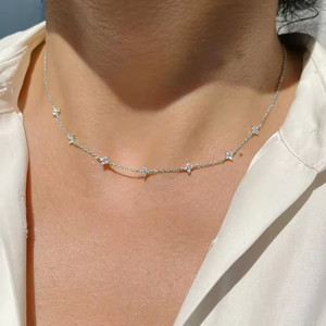 <span class=keywords><strong>Collier</strong></span> Minimaliste en Gros avec Pendentif Fleur, Chaîne à Maillons Trèfle à Quatre Feuilles en Moissanite 3.0mm 0.1ct Couleur D VVS1 pour Femmes - Product Image 2