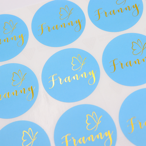 Autocollant en PVC Imprimé Personnalisé, Étanche, avec Estampage à Chaud en Feuille d'Or et Impression Numérique pour Applications de Formes Irrégulières - Product Image 3