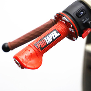 Poignées de guidon de moto Pro Taper en caoutchouc rouge antidérapantes ergonomiques pour amélioration des motos tout-terrain - Product Image 1