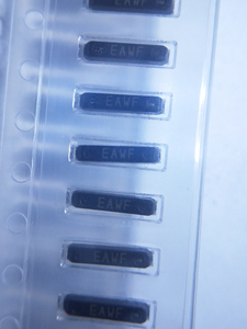 Nuevo y Original para MC-146 SMD7015, Unidad de Cristal de Cuarzo de 32.768KHZ, 7.0PF/9.0PF/12.5PF, 20PPM, 50 Ohmios, -40C~85C - Product Image 4