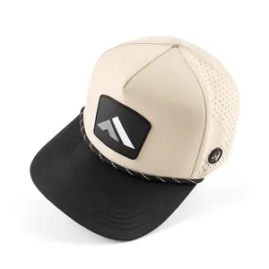 Gorra de béisbol personalizada a granel, gorras de golf de 5 paneles con logotipo de PVC, rendimiento impermeable, gorras de golf en blanco personalizadas