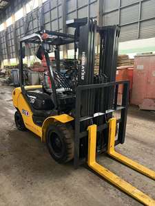 Chariot élévateur diesel Komatsu FD30 d'occasion fabriqué au Japon, en stock dans l'entrepôt de Shanghai, vente flash - Product Image 4
