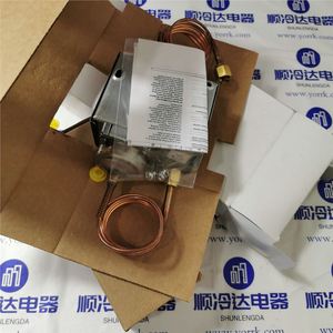 Johnson Controls P74BA-1C Liquid Differential Pressure <b>Switch</b> 55~483kPa Stainless Steel SPDT <b>Controller</b> - Product Image 2