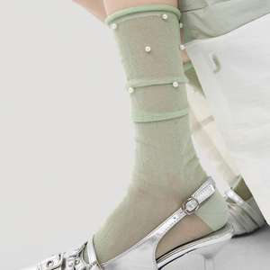 <span class=keywords><strong>Chaussettes</strong></span> transparentes pour femmes, ornées de perles, en maille translucide, ultra-extensibles, avec bord antidérapant, pour un usage quotidien décontracté - Product Image 4