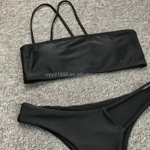 ชุดว่ายน้ำบิกินี่สองชิ้นสีดำแบบไหล่เดียวสำหรับผู้หญิง ผลิตในจีน ลายเสือดาว ดีไซน์ฟรี พร้อมเครื่องประดับเสริมทรง - Product Image 2