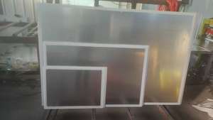 Verre de <span class=keywords><strong>tableau</strong></span> <span class=keywords><strong>blanc</strong></span> magnétique personnalisé avec feuille galvanisée de 0.4mm au dos - Product Image 3