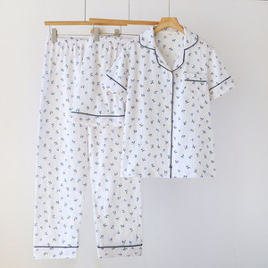 Conjunto de pijama de algodón, top de manga corta con logotipo personalizado impreso, venta al por mayor, ropa de casa, conjunto de tres piezas directo de fábrica - Product Image 6