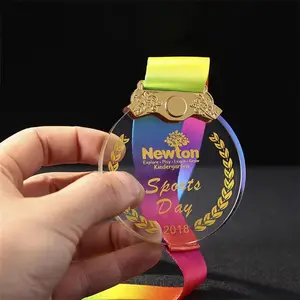 工厂定制足球奖牌免费设计金属足球跆拳道奖牌足球塑料奖牌